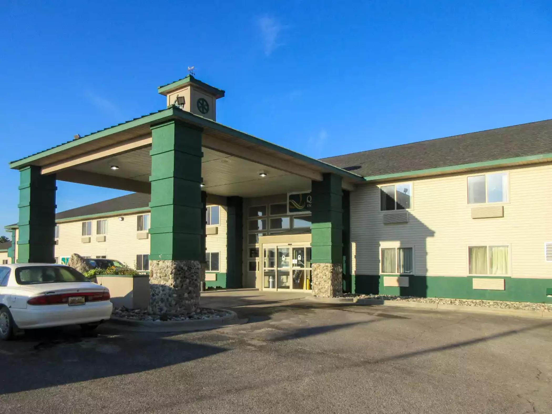 Quality Inn Clare Eksteriør bilde